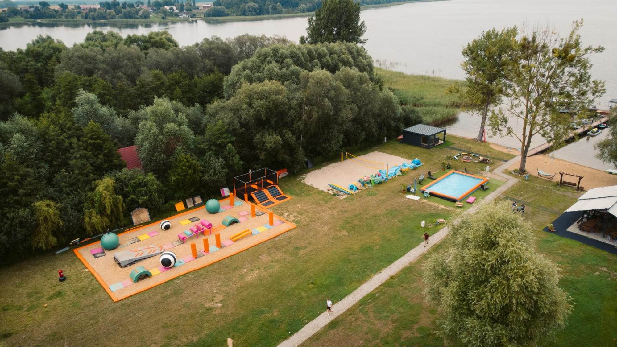 Osrodek Wypoczynkowy "Marina Rozbejko" Villa มิชลีบูร์ช ภายนอก รูปภาพ